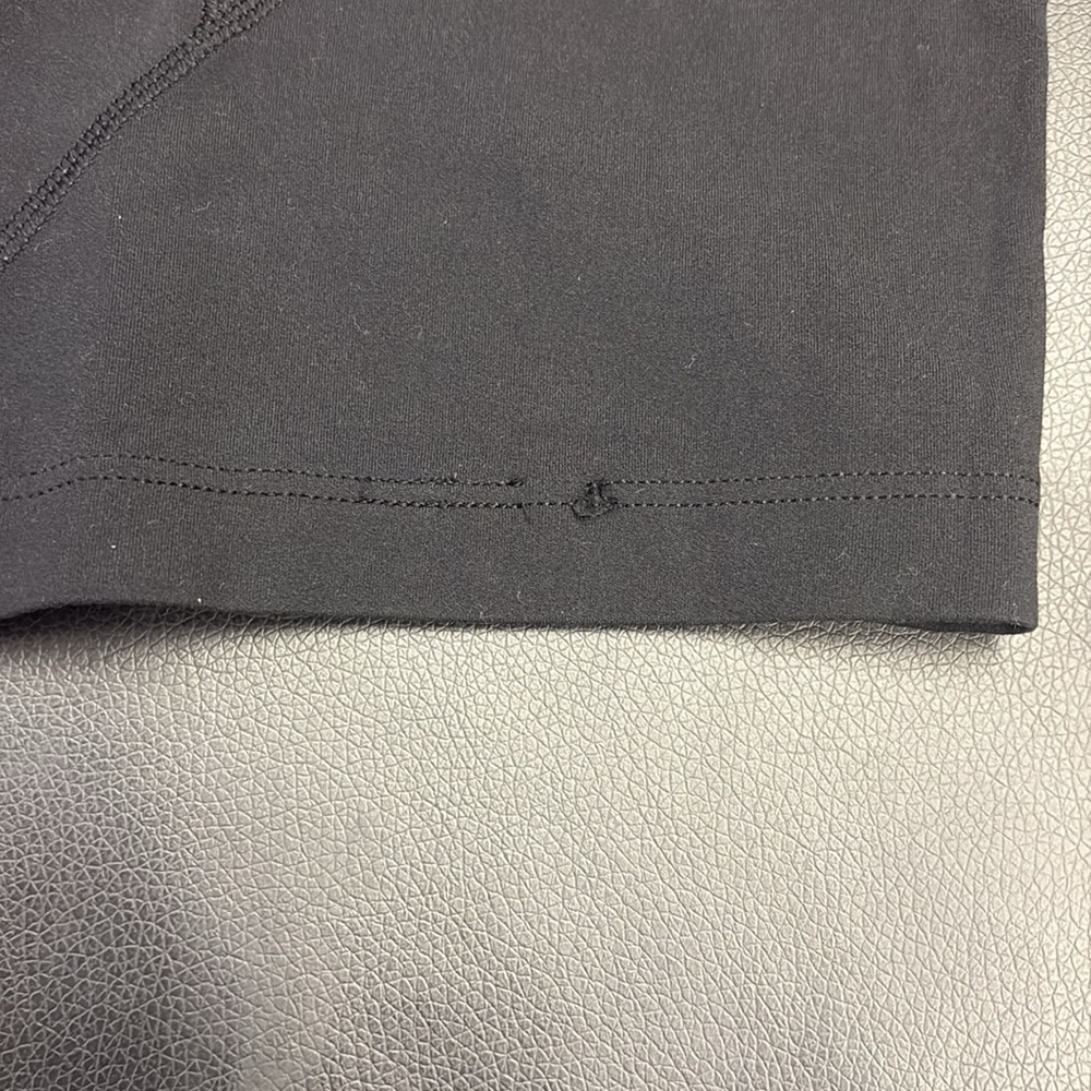 Lululemon Top - Picture 5 of 7